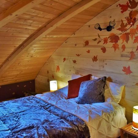 Au-Dela Des Nuages, Maison D'Hotes Insolite & Spa Aubessagne エクステリア 写真